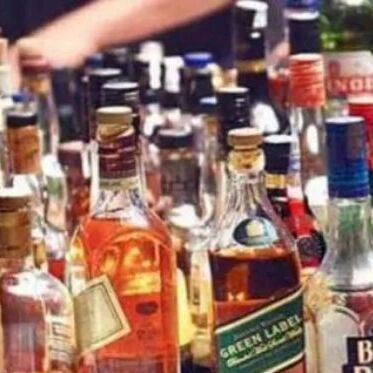 बढ़ रही है इंडियन मेड व्हिस्की की दीवानगी, बिक्री में चार साल की सबसे तेज बढ़त