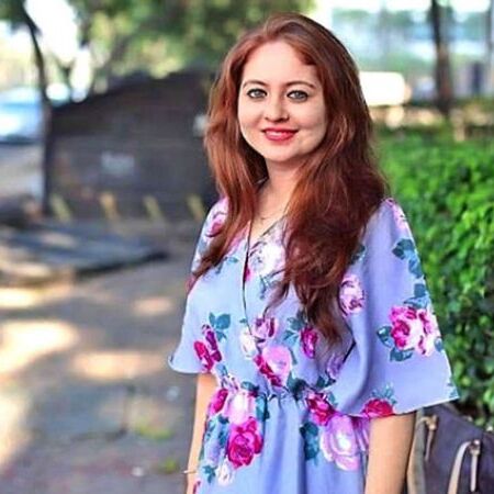 विदेशी जैसी दिखने वाली लड़की की खूबसूरती बन गई उसके लिए बड़ी मुसीबत