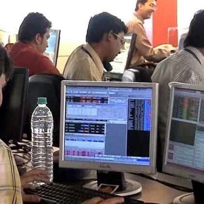 सेंसेक्स 184 अंक चढ़कर 34124 के स्तर पर, आईटी शेयर्स में खरीदारी