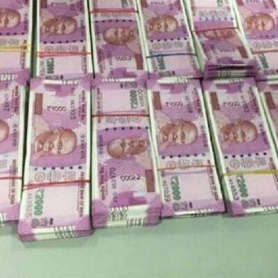 अप्रवासी भारतीय सबसे ज्यादा पैसा भेजते स्वदेश अप्रवासी भारतीय सबसे ज्यादा पैसा भेजते स्वदेश