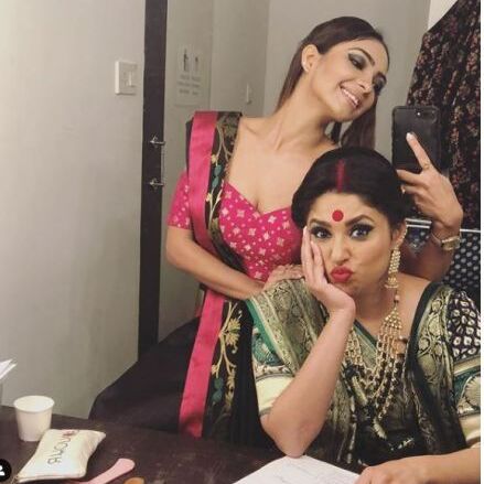 इस एक्ट्रेस ने अपनी ऑन-स्क्रीन माँ को दी मदर्स डे की शुभकामनाएँ