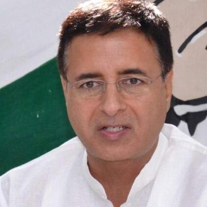 पीएम सर्जिकल स्ट्राइक के लिए शाबाशी चाहते हैं, सब प्लान है