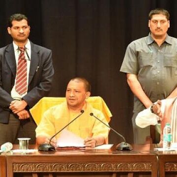 योगी सरकार का बड़ा फैसला, यूपी में लोक कल्याण मित्र के लिए निकली भर्तियां