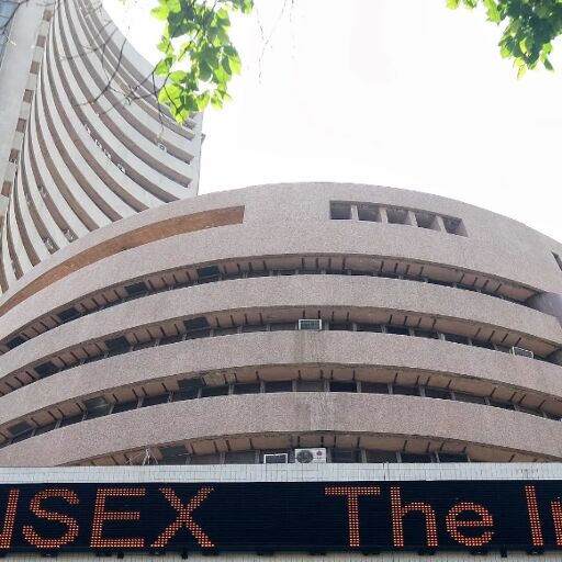 36200 पर खुला सेंसेक्स, मिडकैप शेयरों में दिखी तेजी, रुपये की हुई मजबूत शुरुआत