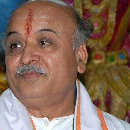 52 साल में पहली बार VHP में होगा चुनाव, जा सकती है तोगड़िया की कुर्सी