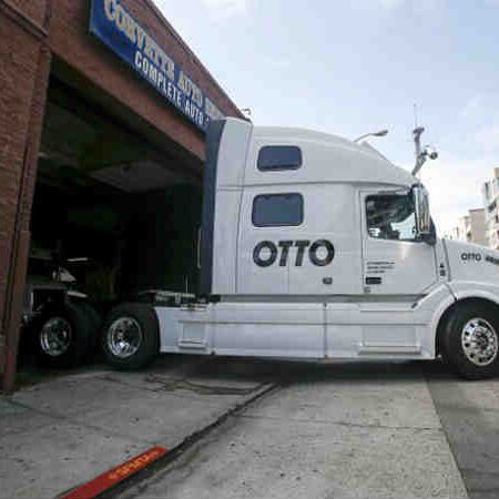 ड्राइवर रहित ट्रक, इस देश में चल पड़े हैं...