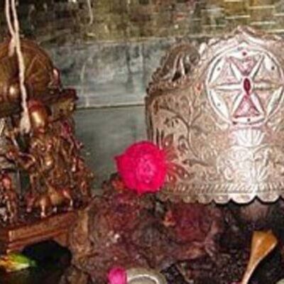 इस मंदिर में सोने से होती है, बड़ी समस्या दूर महिलाओं की...