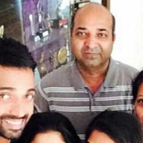 अजिंक्य रहाणे के पिता गिरफ्तार, कार से महिला को कुचलने का आरोप