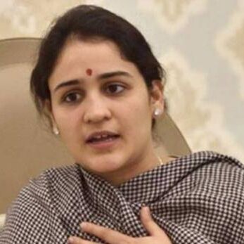 अपर्णा चाहती हैं अयोध्या में बने राम मंदिर, मुलायम के राज में कार सेवकों पर चली थीं गोलियां