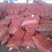 प्याज का खेल, खिलौना बने किसान