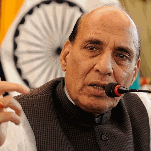 अब आम नागरिक भी शहीदों के परिवारों की कर सकेंगे आर्थिक मदद, गृह मंत्रालय ने बनाया ट्रस्ट अब आम नागरिक भी शहीदों के परिवारों की कर सकेंगे आर्थिक मदद, गृह मंत्रालय ने बनाया ट्रस्ट