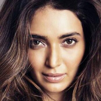 संजीदा शेख नहीं Ex बिग बॉस कंटेस्टेंट करिश्मा तन्ना बनेंगी नागिन