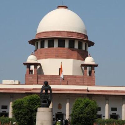 सुप्रीम कोर्ट ने पूछा, आखिर कोई अपराधी किसी दल का प्रमुख कैसे हो सकता है