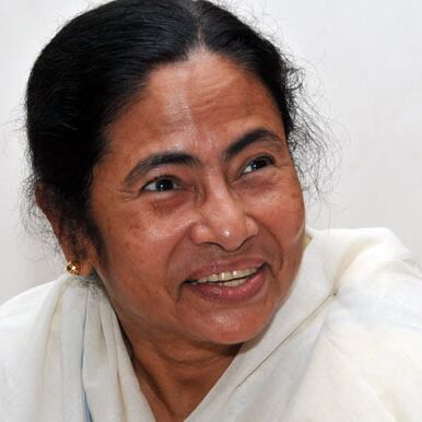 पश्चिम बंगाल : ममता बनर्जी को राहत, पंचायत चुनाव नतीजों से सुप्रीम कोर्ट ने हटाई रोक