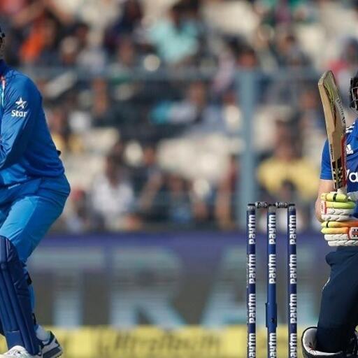 धोनी की क्रिकेटिंग ब्रेन को अपनाकर सभी की छुट्टी करना चाहता है ये इंग्लिश क्रिकेटर