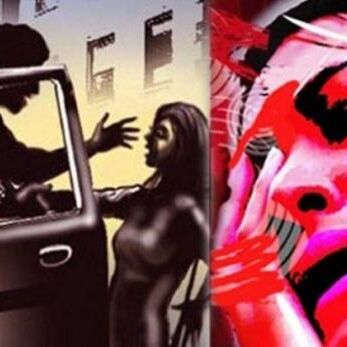 UP: बच्चे की तलाश में निकली थी महिला, चलती कार में किया गैंगरेप