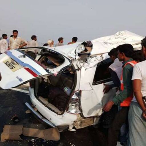 लखनऊ-आगरा एक्सप्रेस वे हादसा: सीएम ने जताया दुख, पीड़ितों को मुआवजे का एलान