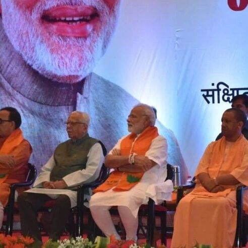 पीएम मोदी ने अपने कार्यकाल को लेकर काशीवासियों को दिया ये अधिकार...