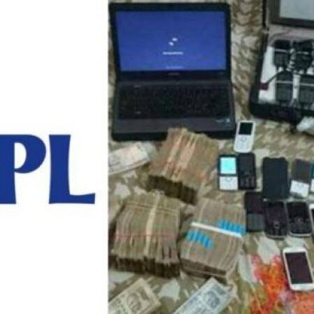 पुलिस ने दुर्ग में कुछ लोगों को सट्टा खेलते पकड़ा