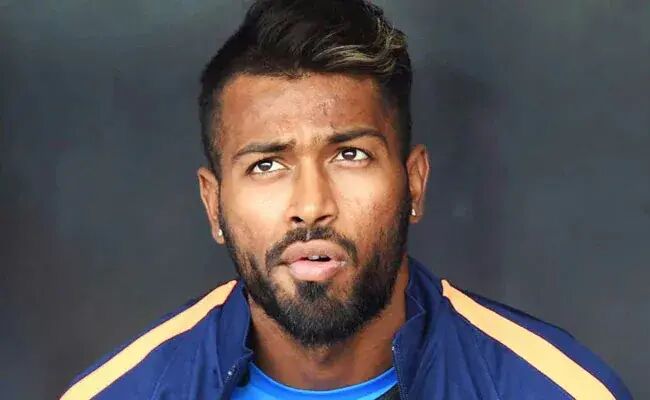 कुछ ऐसा बोल गये वीरेंद्र सहवाग, हार्दिक पांड्या की तारीफ में...