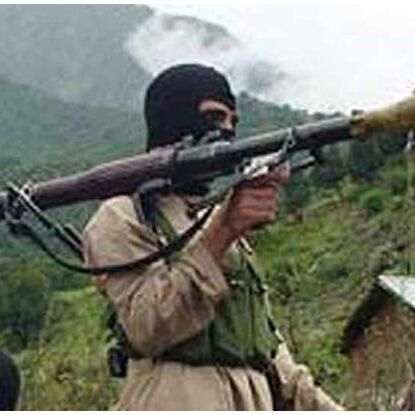 कश्मीर में इस साल रिकॉर्ड युवाओं ने उठाया बंदूक, आतंकवादी संगठन में जुड़ने का ये है डेटा