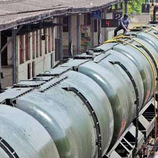 बूंद-बूंद पानी के लिए तरस रही चेन्नई को मिलेगी राहत, बूंद-बूंद पानी के लिए तरस रही चेन्नई को मिलेगी राहत,