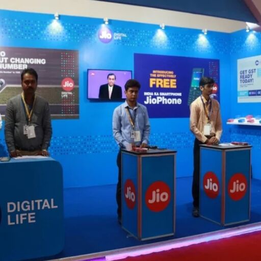 Jio ने फिर बदले कई प्लान्स, अब 149 रुपये में मिलेगा 28GB डाटा