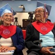 80 साल बाद हाई स्कूल पास हुए भाई-बहन, पढाई की कोई उम्र नहीं होती...