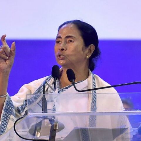 कांग्रेस ने साधा निशाना,भारत बंद पर TMC का रुख अपने आप में विरोधाभासी कांग्रेस ने साधा निशाना,भारत बंद पर TMC का रुख अपने आप में विरोधाभासी