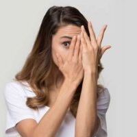 इंसान की आँखों का झपकना भी करता है उसकी किस्मत का खुलासा, जानें कैसे