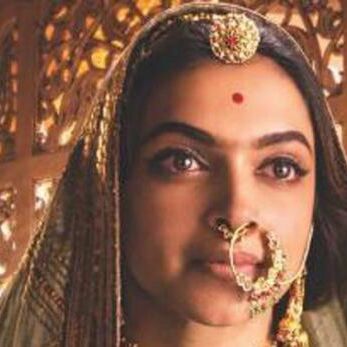 पद्मावत देखने के बाद पीछे हटी करणी सेना, की जमकर तारीफ