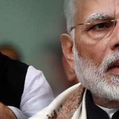 राफेल के खेल से घबराई मोदी-शाह की जोड़ी, इसलिए रातोंरात सीबीआई तोड़ी- कांग्रेस