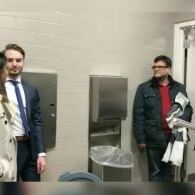 बाथरूम में रचाई शादी, इस कपल ने, कारण हैरानी वाला है... बाथरूम में रचाई शादी, इस कपल ने, कारण हैरानी वाला है...