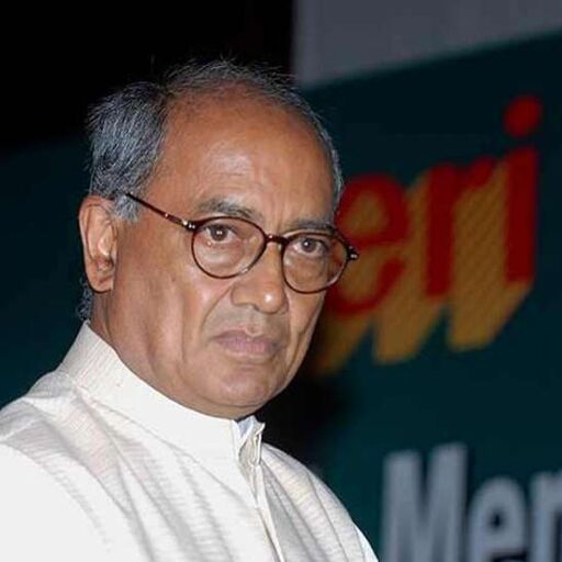 दिग्विजय सिंह की सरकार को चुनौती- अगर मेरे नक्सलियों से संबंध हैं तो मुझे गिरफ्तार कीजिए दिग्विजय सिंह की सरकार को चुनौती- अगर मेरे नक्सलियों से संबंध हैं तो मुझे गिरफ्तार कीजिए