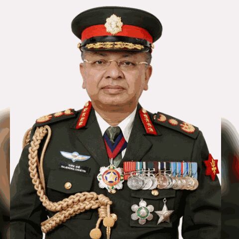 नेपाल के नए सेना प्रमुख बने जनरल पूर्ण चंद्र थापा नेपाल के नए सेना प्रमुख बने जनरल पूर्ण चंद्र थापा