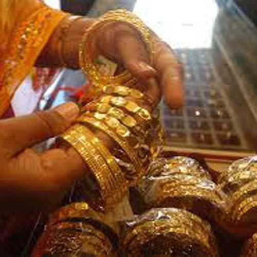 लगातार दूसरे दिन सस्ता हुआ सोना, जानिए 10 ग्राम गोल्ड के नए दाम