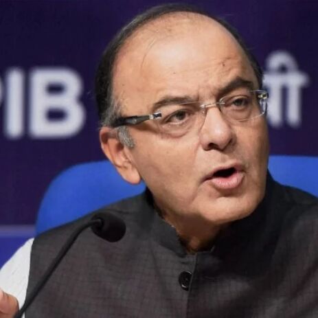 वित्त मंत्रालय को सीईसी का आदेश- नोटबंदी के बाद सरकार ने कितना कालाधन पकड़ा