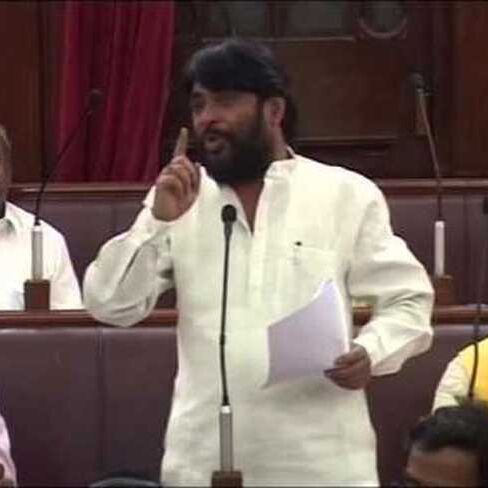 कबाड़ी के पास कॉपियां, रिजल्ट स्टूडेंट्स के साथ नाइंसाफी- बीजेपी