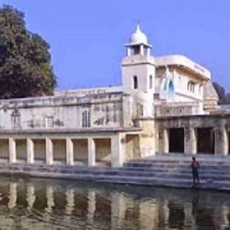 इसी जगह पर क्रोध में आकर भगवान शिव ने भस्म किया था कामदेव को