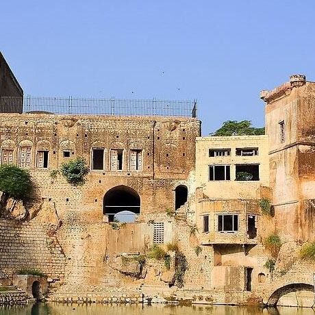 पाकिस्तान के कटासराज मंदिर से भगवान राम की मूर्ति गायब, SC ने जताई चिंता