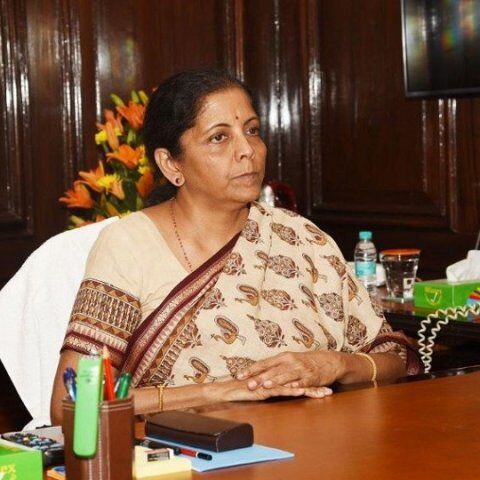 सीतारमण कई क्षेत्रों के प्रतिनिधियों से मीटिंग का सिलसिला जारी: बजट सीतारमण कई क्षेत्रों के प्रतिनिधियों से मीटिंग का सिलसिला जारी: बजट