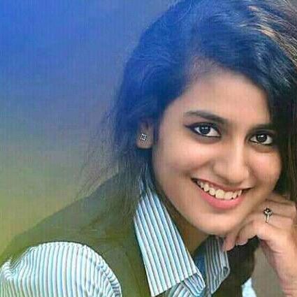 डेब्यू फिल्म से पहले ही फेमस हुई ये एक्ट्रेस, video हो रहा वायरल