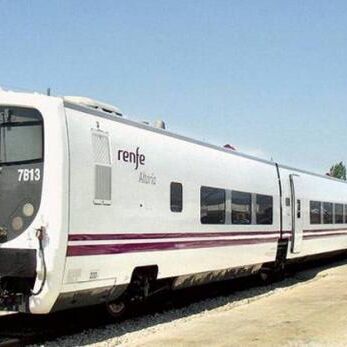 नई रूट पर 250 की रफ्तार से चलेंगी ओवरनाइट इंटरसिटी ट्रेन!