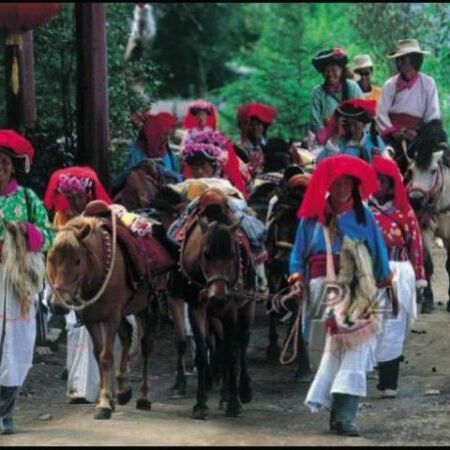 यहां लोग रात को बन जाते हैं पति पत्नी, और सुबह...