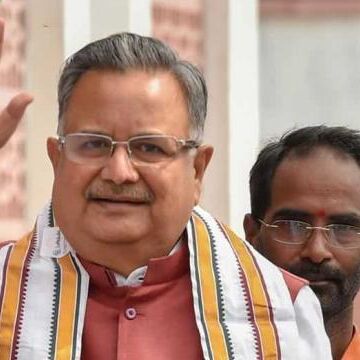 अजीत जोगी कांग्रेस के साथ-साथ बीजेपी को भी नुकसान पहुंचा सकते हैं: रमन सिंह अजीत जोगी कांग्रेस के साथ-साथ बीजेपी को भी नुकसान पहुंचा सकते हैं: रमन सिंह