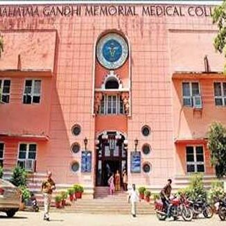 एमजीएम मेडिकल कॉलेज में एमबीबीएस की 100 सीटें बढ़ने की उम्मीद एमजीएम मेडिकल कॉलेज में एमबीबीएस की 100 सीटें बढ़ने की उम्मीद