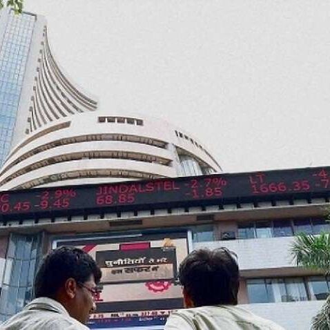 Sensex की टॉप-10 में 6 कंपनियों का मार्केट कैप 38,153 करोड़ रुपये घटा