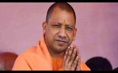 कट्टर छवि छोड़ इमेज बिल्डिंग के लिए योगी ने उठाए ये 6 कदम