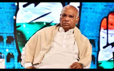 खड़गे बोले- CJI दीपक मिश्रा के खिलाफ महाभियोग नहीं लाएगी कांग्रेस