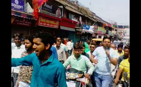 उत्तराखंड: भारत बंद में गर्मायी सियासी राजनीती, एक-दूसरे पर कसे तंज उत्तराखंड: भारत बंद में गर्मायी सियासी राजनीती, एक-दूसरे पर कसे तंज